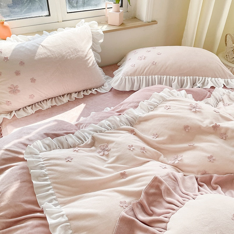 Ihomed Flowers Embroidery Princess Bed Skirt Bedding Set Shaggy Velvet Fleece Ruffles Duvet Cover Quilt Cover Set Bed Sheet Pillowcases