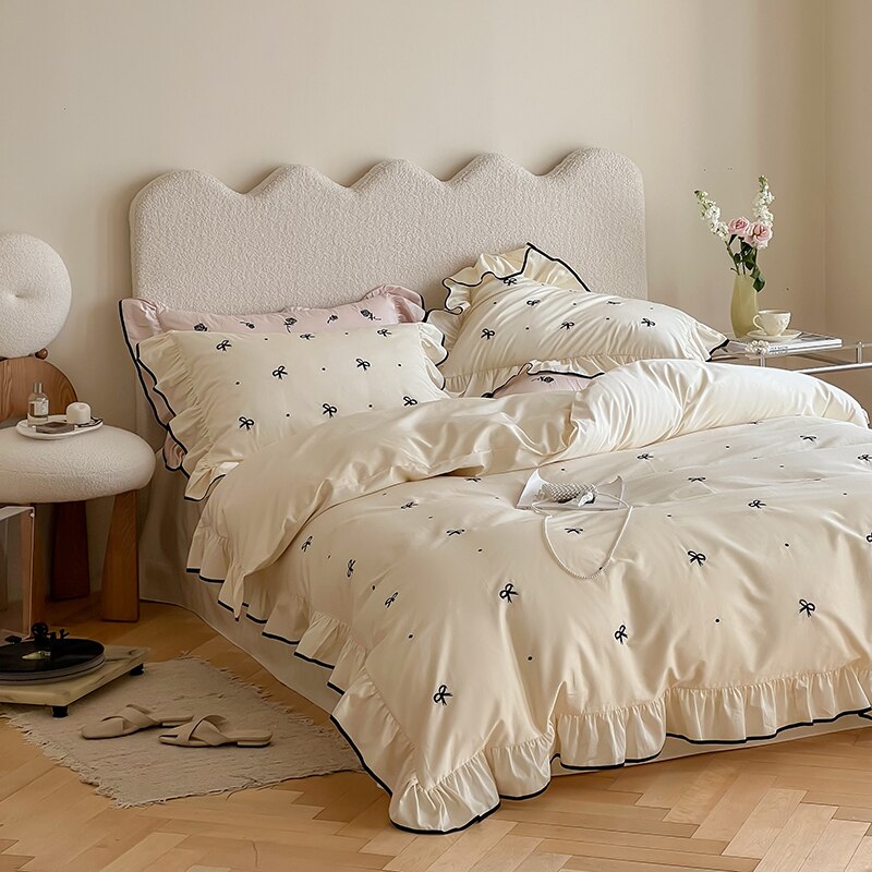 Ihomed Girlish Embroidered Bow Bedding Set 300TC Cotton Queen King Size Lovely Bed Sheet Pillowcase Duvet Cover Set 4pcs with Ruffles