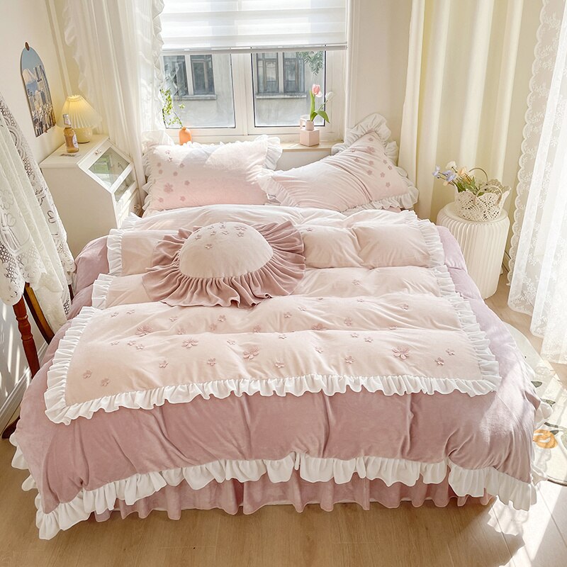 Ihomed Flowers Embroidery Princess Bed Skirt Bedding Set Shaggy Velvet Fleece Ruffles Duvet Cover Quilt Cover Set Bed Sheet Pillowcases