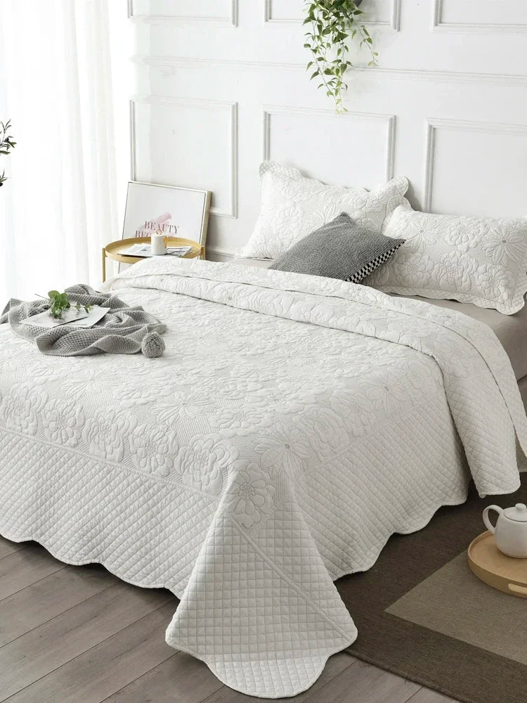 Ihomed 1/3pc luxury euro style Bedspread on the bed plaid cotton filling bed cover Embroidered Mattress topper for summer home blanket