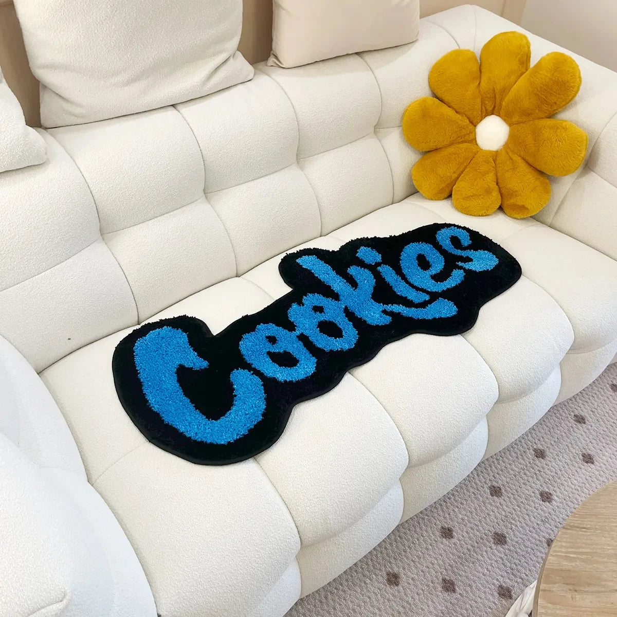 Ihomed 100% Handmade Cookies Tufted Rug for Kids Room Irregular Shaped Tufted Carpet Mat Soft Plush Children Gift Room Decoration