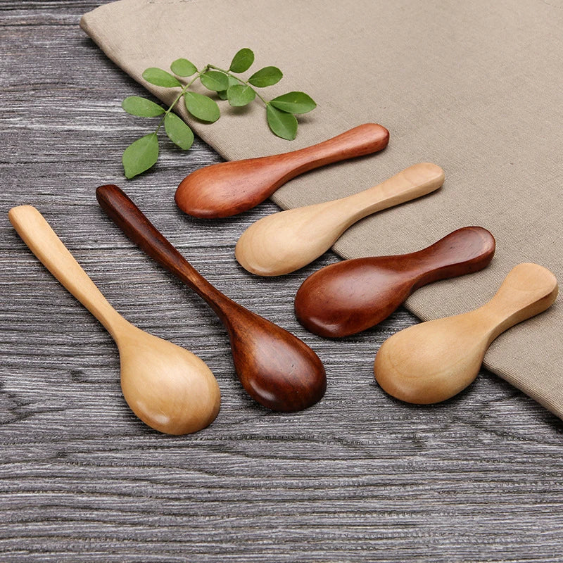 Ihomed 1PC Mini Natural Wooden Spoon Children Scoop Tea Coffee Condiment Salt Seasoning Sugar Spoon Ice Cream Tea Leaf Home Tableware