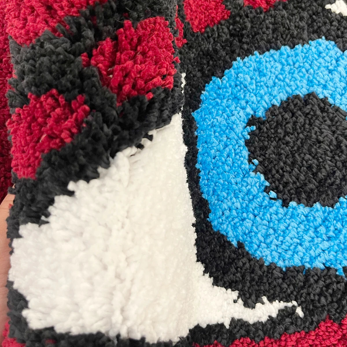 Ihomed Red and Blue Heart Shape Eye Tufting Rug Soft Fluffy Cute Animal Mat Bunny Carpet Bedroom Floor Anti Slip Pad Home Kids Room