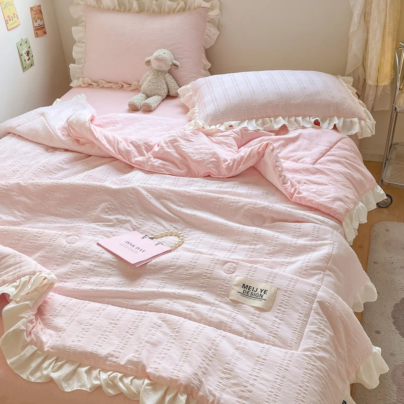 Ihomed Korean Princess Style Summer Cool Quilt Comforter Soft Seersucker Lace Ruffles Summer Thin Quilt Blanket Machine Washable