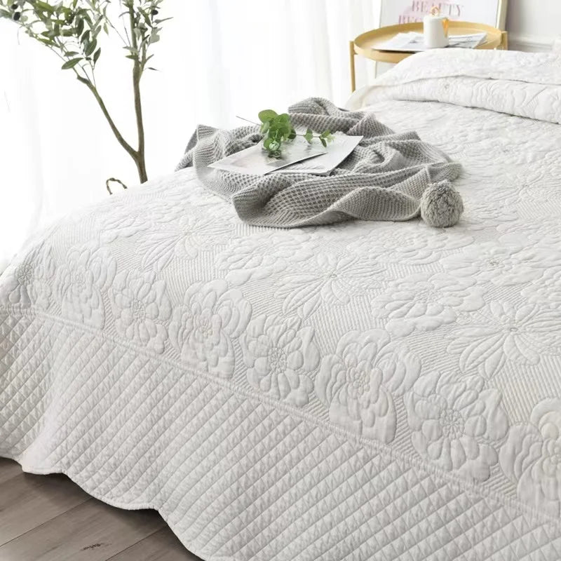 Ihomed 1/3pc luxury euro style Bedspread on the bed plaid cotton filling bed cover Embroidered Mattress topper for summer home blanket