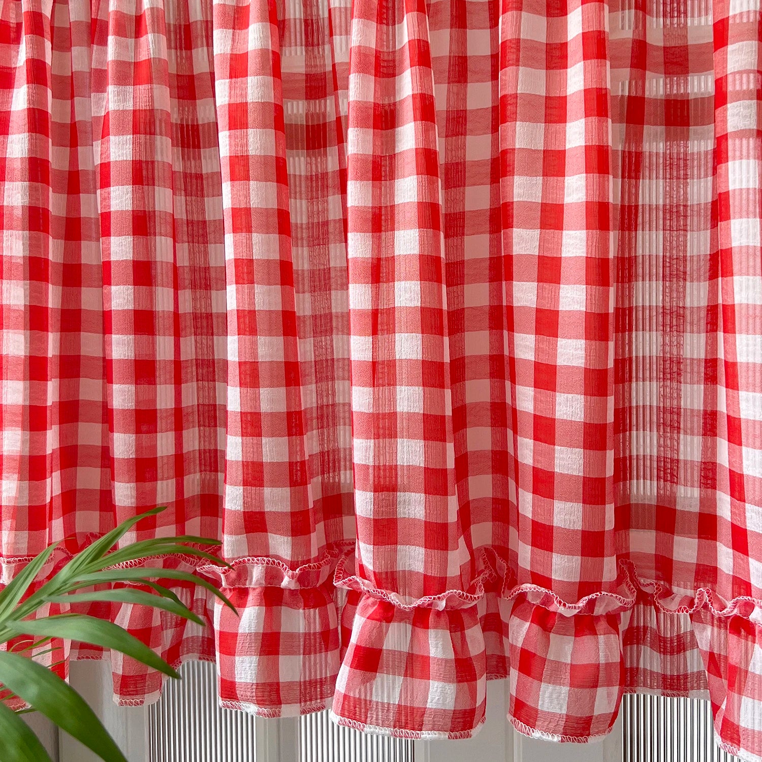 Ihomed Classic Red Plaid Ruffle Short Curtain Sheer For Kitchen Retro Soft Tulle Curtains For Bedroom Small Window Coffee Half-curtain