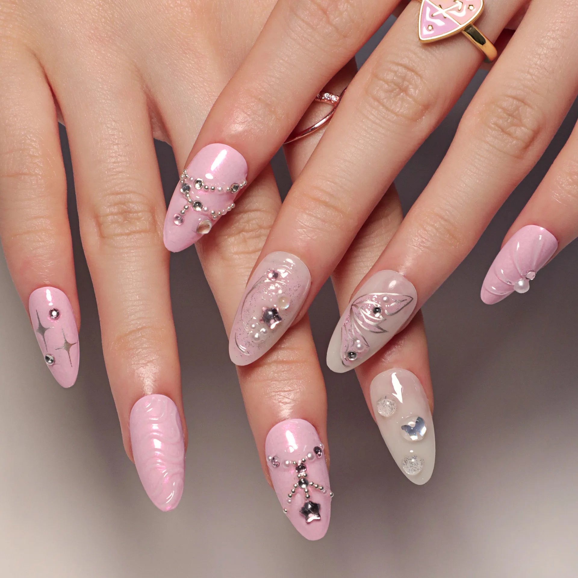 Ihomed 24pcs Sweet pink star Fake Nails 3D Ocean Shell Wearing False Nail Tips Butterfly Sparkling Diamond Ins Korean Press on Nails