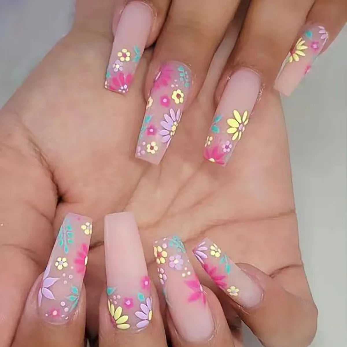 Ihomed 24Pcs Multicolored Line Flower Design False Nails Long Coffin Fake Nails Press on Wearable Ballet Full Cover Nail Tips Manicure