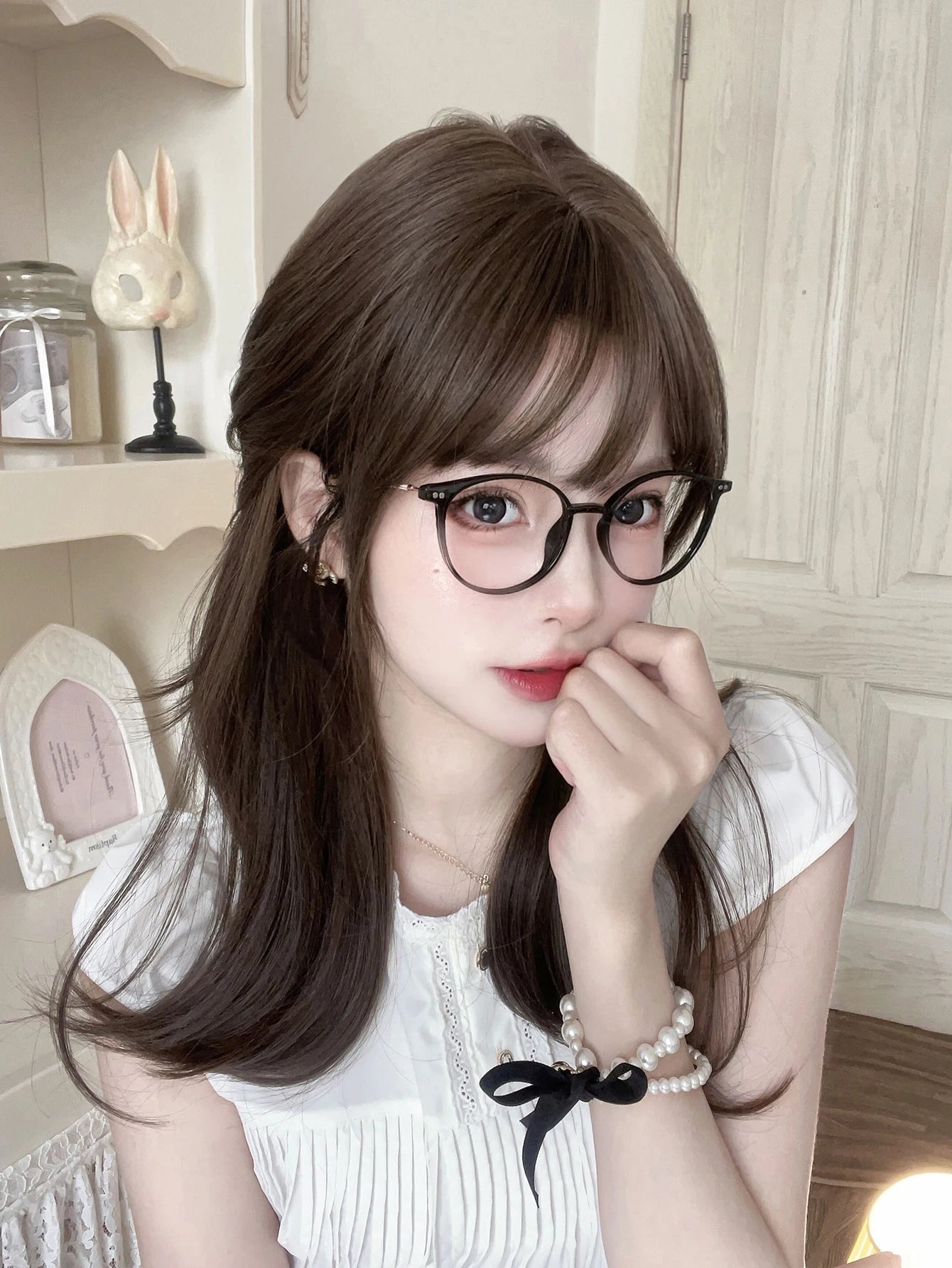 Ihomed 20Inch Chestnut Brown Lovely Synthetic Wigs with Bangs Medium Natural Wavy Hair Wig for Women Daily Use Cosplay Heat Resistant