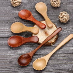 Ihomed 1PC Mini Natural Wooden Spoon Children Scoop Tea Coffee Condiment Salt Seasoning Sugar Spoon Ice Cream Tea Leaf Home Tableware