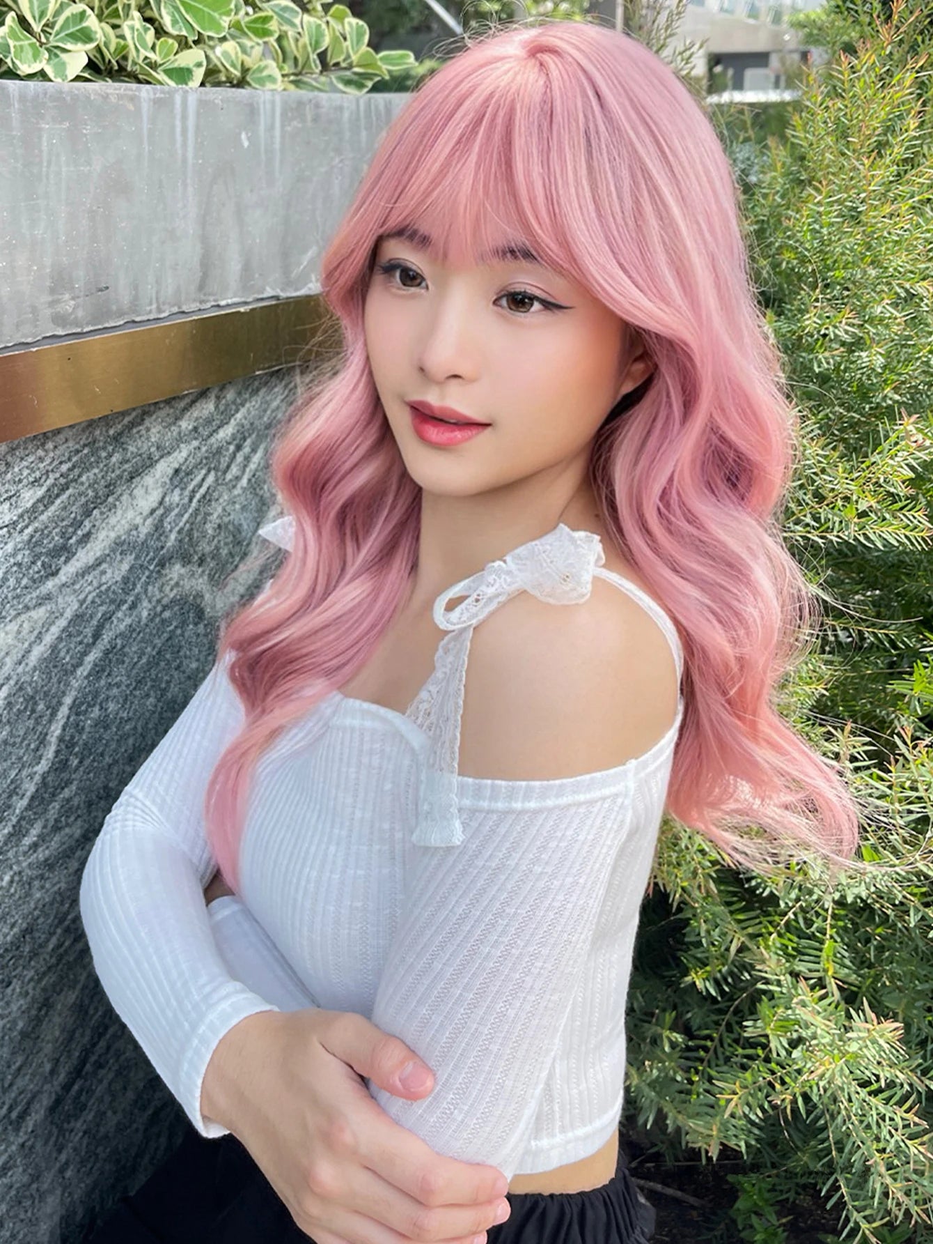 Ihomed 20Inch Peachy Pink Pretty Lolita Synthetic Wigs with Bang Medium Natural Wavy Hair for Women Daily Use Cosplay Heat Resistant