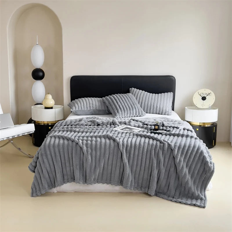 Ihomed Milk Velvet Throw Blanket, Fluffy, Soft, Flannel, Fleece, Bed Linens, Single Layer, Warm Bed Sofa, Office Nap Cover, Big Stripe