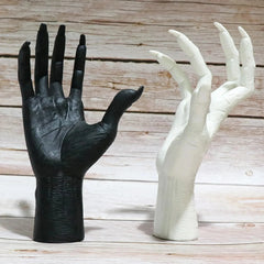 Ihomed Witch's Hand Witch Decor Wall Hanging Statues Creative Wall Decor Resin Aesthetic Art Sculpture Retro Wall Witch Hand Decoration